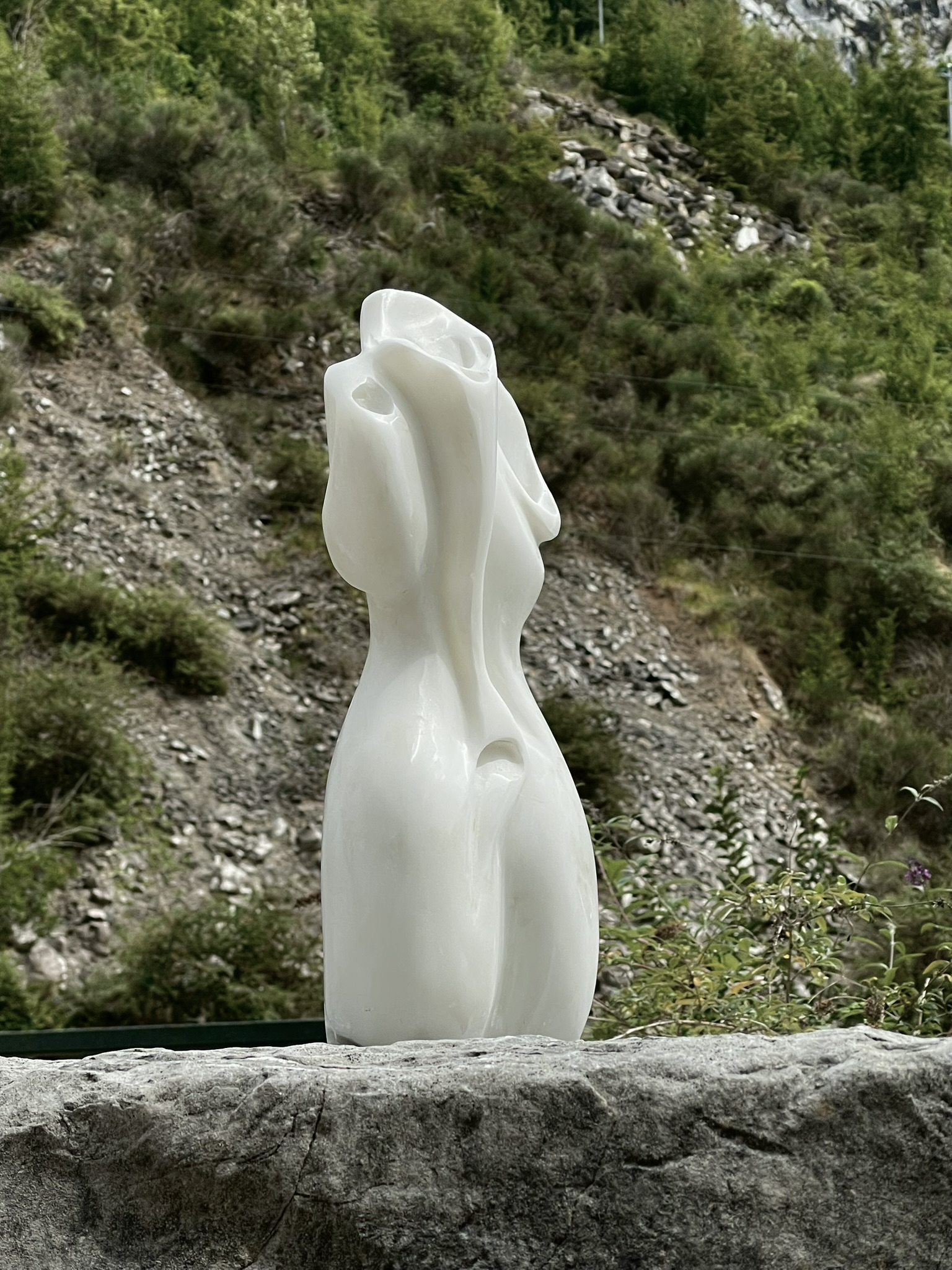 Terra I – Carrara Marble